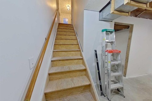 605 6 Avenue Ne, Slave Lake, AB - Indoor Photo Showing Other Room