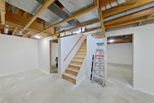 605 6 Avenue Ne, Slave Lake, AB - Indoor Photo Showing Basement