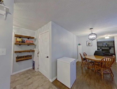 605 6 Avenue Ne, Slave Lake, AB - Indoor