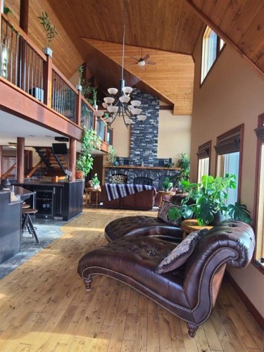 593068 Range Road 124, Rural Woodlands County, AB - Indoor