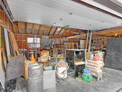 809 13 Street, Canmore, AB -  With Deck Patio Veranda With Exterior