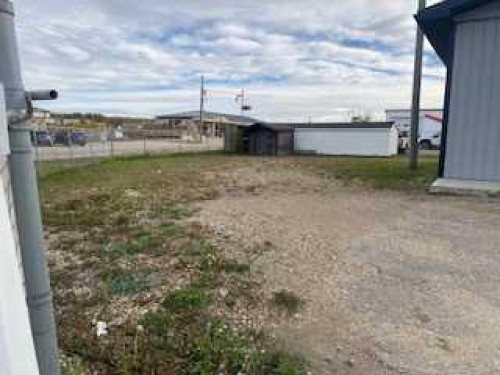 11 1St Avenue, Fox Creek, AB 