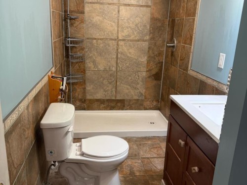 19 Kallbom Crescent, Whitecourt, AB - Indoor Photo Showing Bathroom