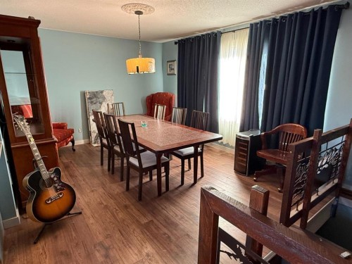 19 Kallbom Crescent, Whitecourt, AB - Indoor Photo Showing Dining Room