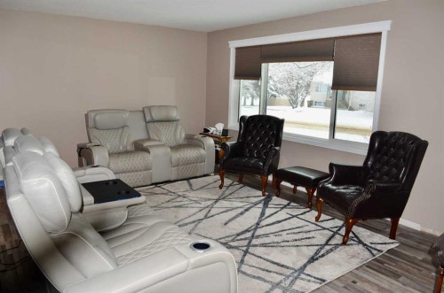 4803 45 Avenue, Athabasca, AB - Indoor