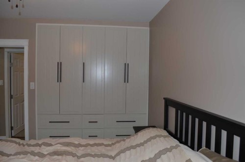 4803 45 Avenue, Athabasca, AB - Indoor Photo Showing Bedroom