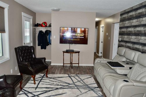 4803 45 Avenue, Athabasca, AB - Indoor