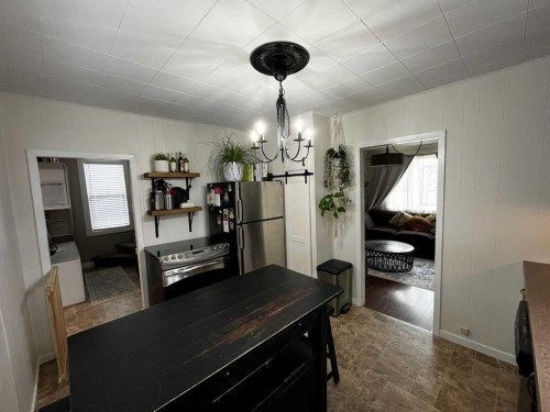 4621 5 Avenue, Edson, AB - Indoor