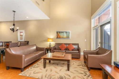 407-187 Kananaskis Way, Canmore, AB - Indoor Photo Showing Living Room
