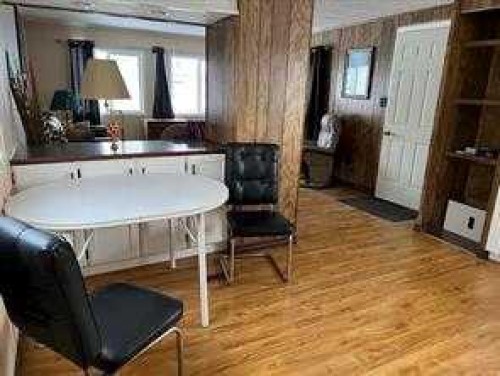 502 Kaybob Drive, Fox Creek, AB 