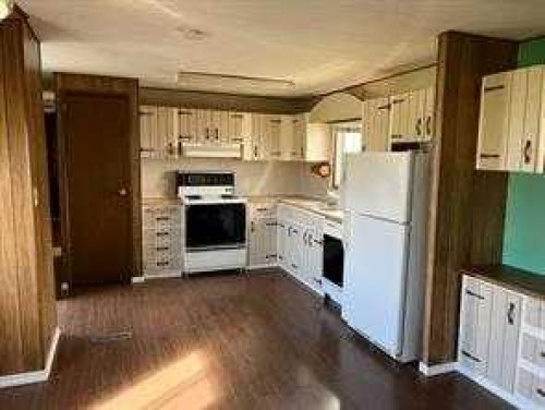 502 Kaybob Drive, Fox Creek, AB 