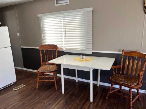 502 Kaybob Drive, Fox Creek, AB 