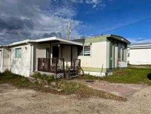 502 Kaybob Drive, Fox Creek, AB 