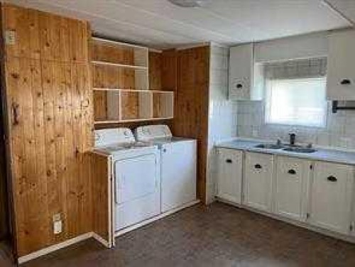 502 Kaybob Drive, Fox Creek, AB 