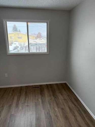 4744 57 Avenue, Whitecourt, AB - Indoor Photo Showing Other Room