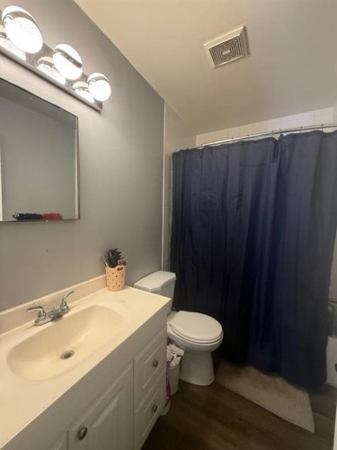 65 Atkinson Crescent, Whitecourt, AB - Indoor Photo Showing Bathroom