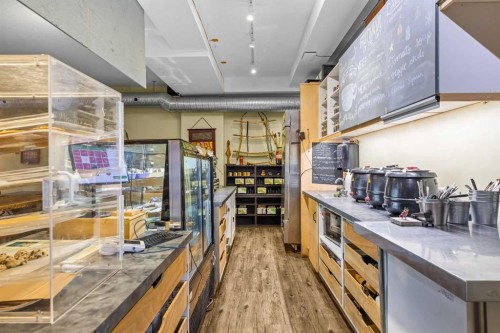 2-718 10Th Street, Canmore, AB 