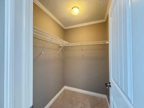 401 12 Street Sw, Slave Lake, AB - Indoor With Storage