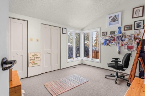 1001 9Th Avenue, Canmore, AB - Indoor
