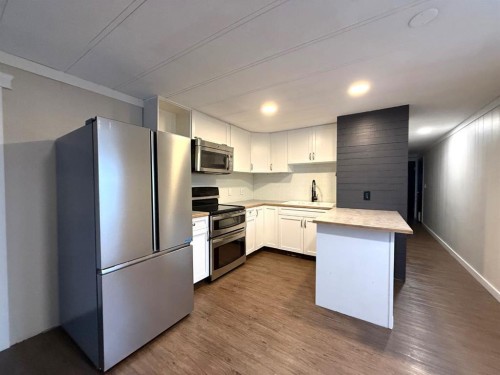 45 Riverside Trailer Court, Whitecourt, AB 