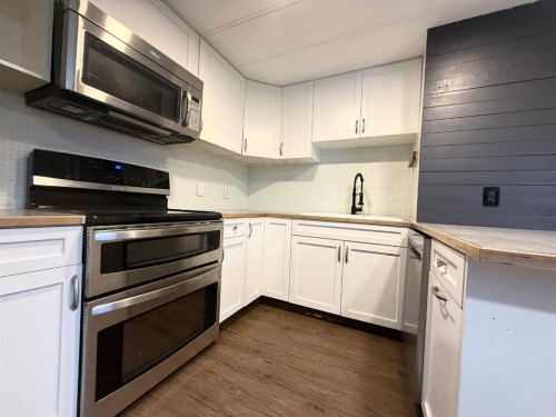 45 Riverside Trailer Court, Whitecourt, AB 