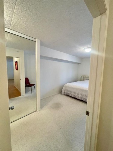 206-777 48 Street, Edson, AB - Indoor