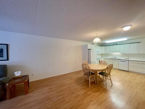 206-777 48 Street, Edson, AB - Indoor