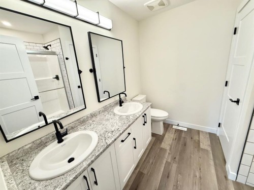 328C Boutin Avenue, Hinton, AB - Indoor Photo Showing Bathroom