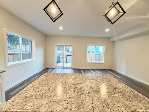 328C Boutin Avenue, Hinton, AB - Indoor Photo Showing Other Room