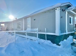 127 Hillpark Mobile Home Park  Whitecourt, AB T7S 1J3