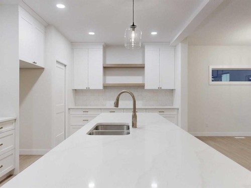 23 Riverdale Bend, Whitecourt, AB - Indoor Photo Showing Kitchen With Double Sink