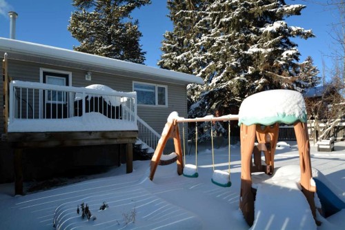 425 70 Street, Edson, AB - Outdoor