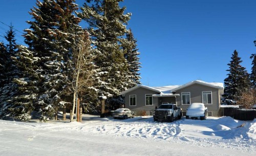 425 70 Street, Edson, AB - Outdoor
