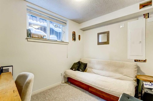 A-208 Muskrat Street, Banff, AB - Indoor