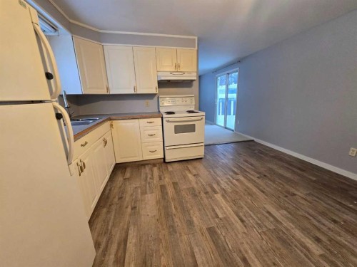 15-810 56 Street, Edson, AB 