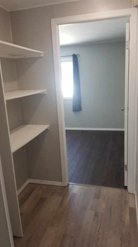 15-810 56 Street, Edson, AB 