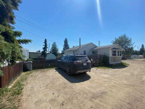 15-810 56 Street, Edson, AB 