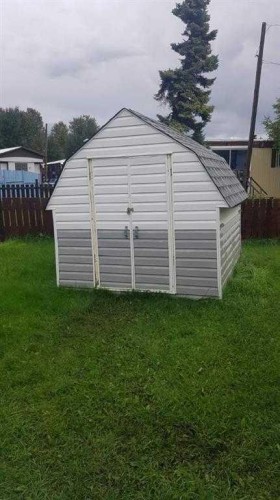 15-810 56 Street, Edson, AB 