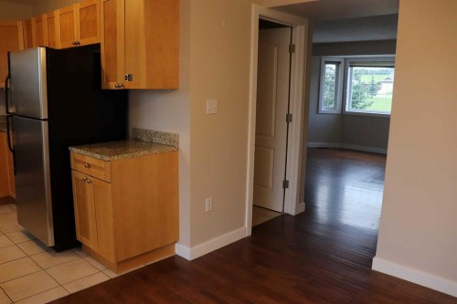 2-1616 41 Street, Edson, AB - Indoor Photo Showing Other Room