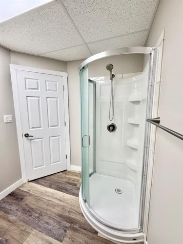 60 Pritchard Drive, Whitecourt, AB - Indoor Photo Showing Bathroom