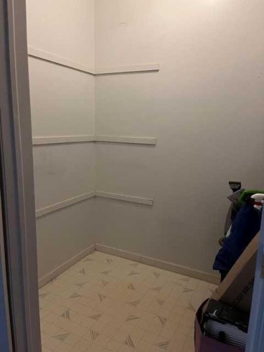 13-11219 103A Avenue Nw, Edmonton, AB - Indoor