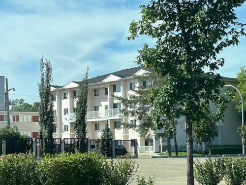 13-11219 103A Avenue Nw, Edmonton, AB - Outdoor With Balcony With Facade