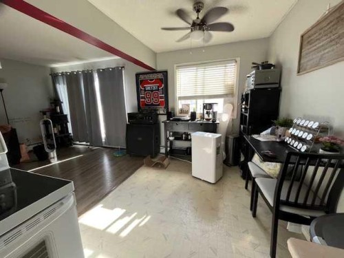 13-11219 103A Avenue Nw, Edmonton, AB - Indoor