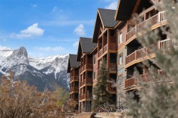 204-300 Palliser Lane  Canmore, AB T1W 0H5