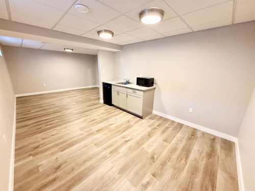 131 Collinge Road, Hinton, AB - Indoor