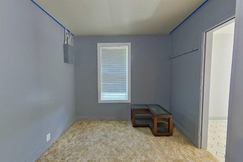 5009 48 Avenue, Athabasca, AB - Indoor Photo Showing Other Room