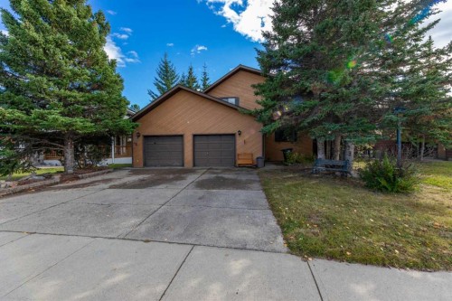 320 Collinge Road, Hinton, AB - Outdoor