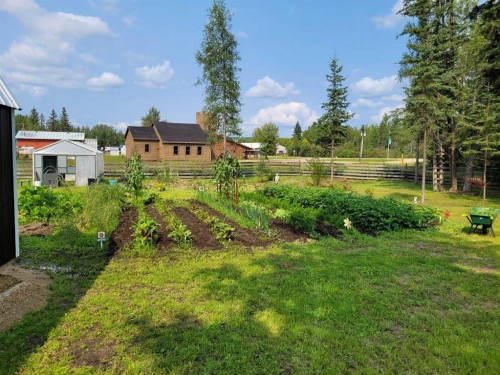 1006 9 Ave, Smith, AB - Outdoor