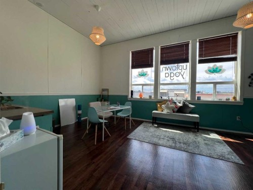 319 50 Street, Edson, AB 