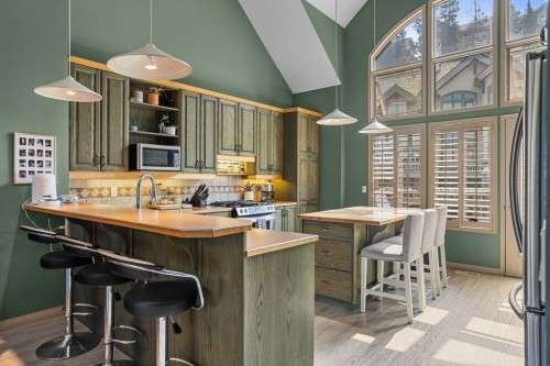 14 Antelope Lane, Banff, AB - Indoor